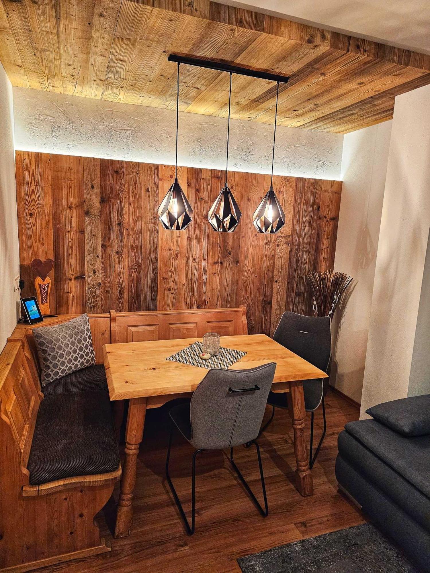 Appartement Sandra Stumm Exteriör bild